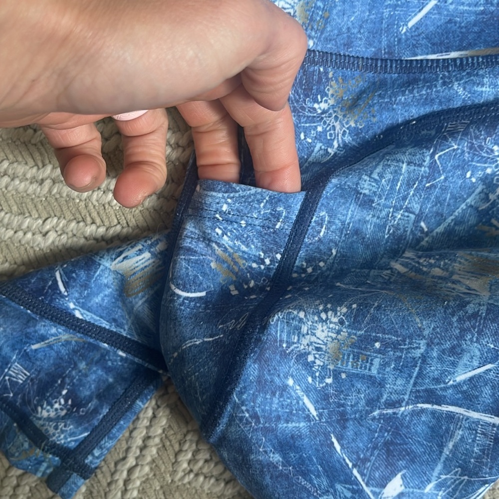 Zyia size 6-7 leggings - Picture 2 of 3